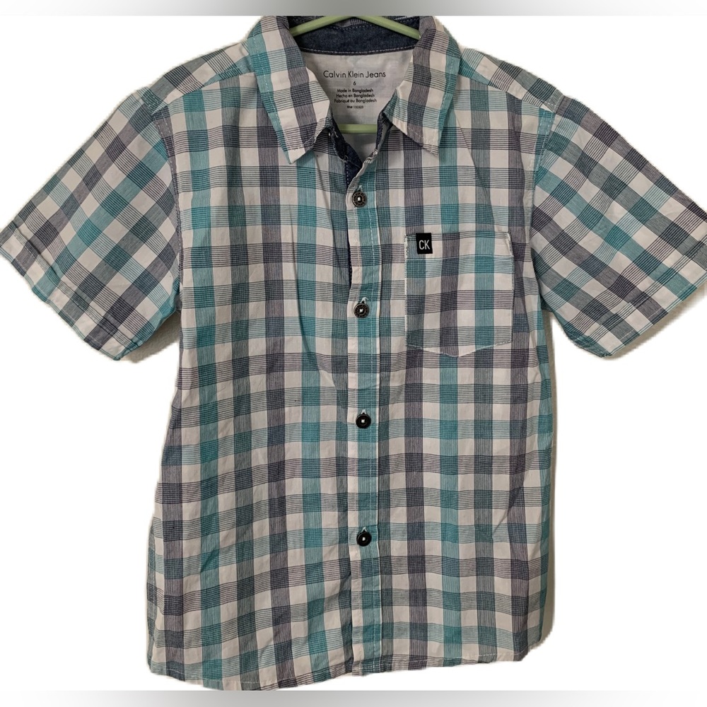 Calvin Klein Boys Size 6 Button Up Plaid Dress Shirt